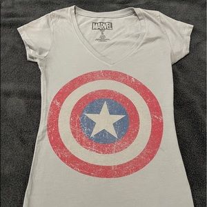 Captain America V neck tee size small